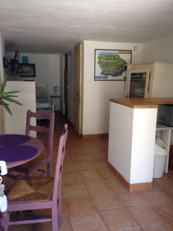 Gîte de Saint Cassien Montauroux Extérieur photo