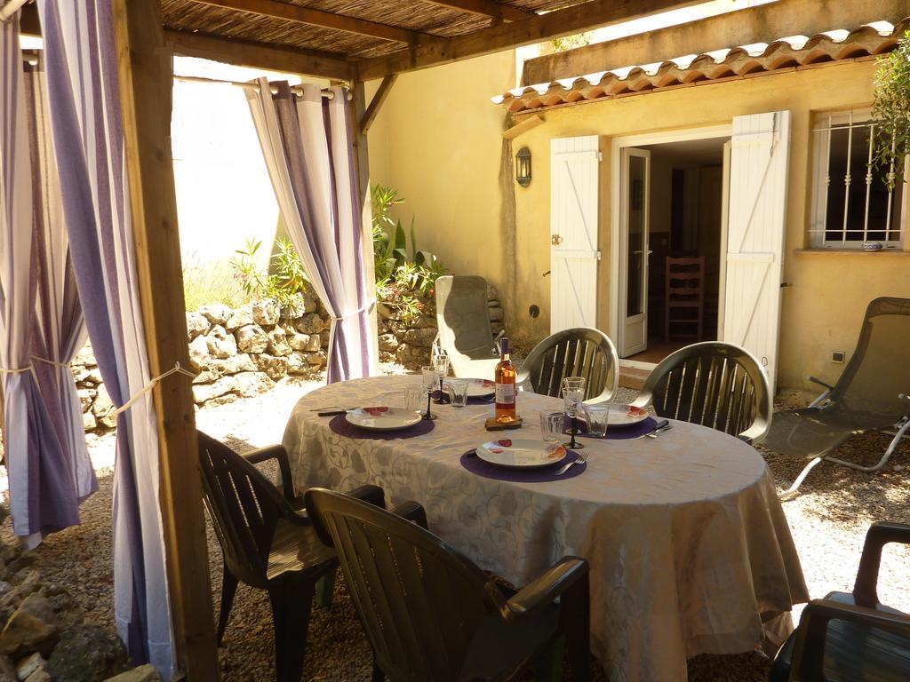 Gîte de Saint Cassien Montauroux Extérieur photo